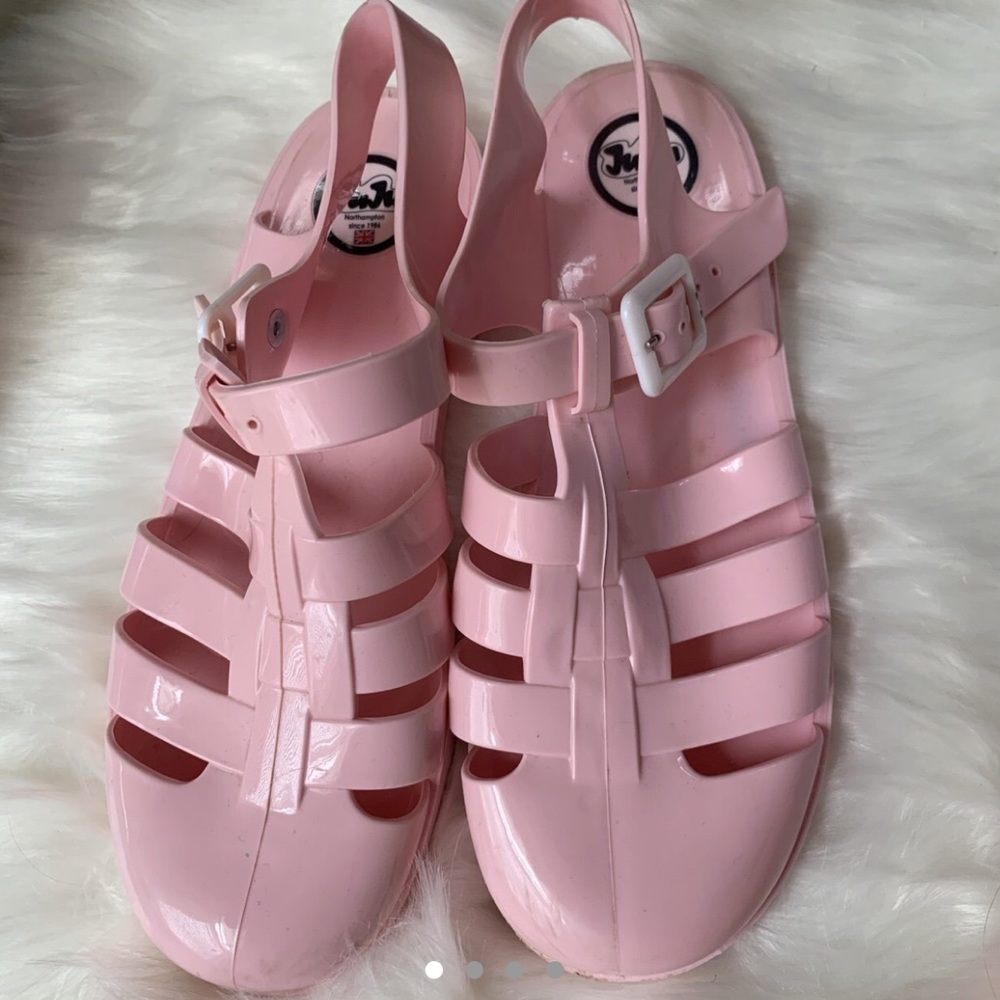 Baby pink juju jellies
